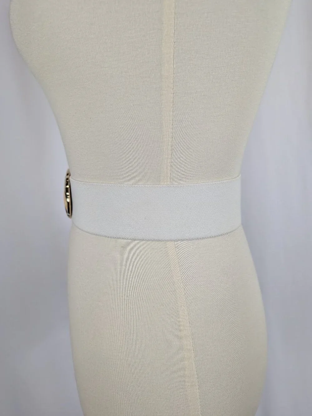 Day-Lor 80s White Elastic Cinch Belt Gold Enamel Swirl Buckle USA Vintage 27